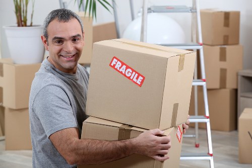 Flexible man and van service for local moves in Woodsidepark